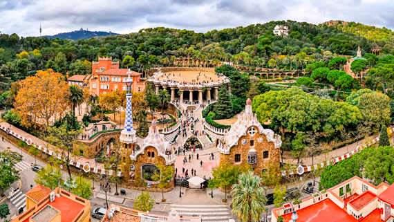 Taxi de Valencia a Barcelona, Parque Güell